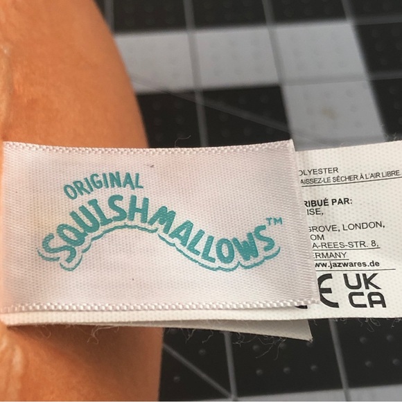 Kellytoy Squishmallow Plush Freda the Strawberry Frosted Sprinkles Snack Squad - Picture 6 of 13